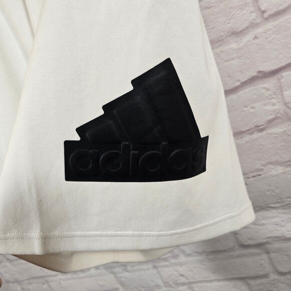 W Adidas Men's Future Icons Badge of Sport Sweat Shorts Size XL Casual IC3738 - Picture 5 of 11